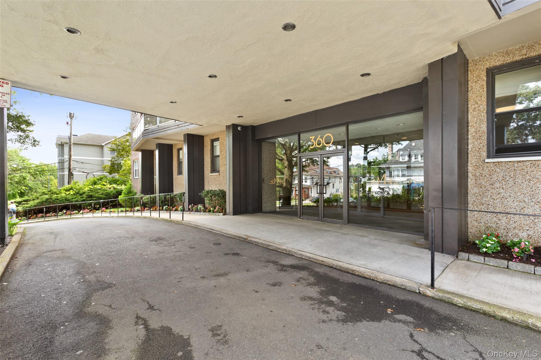 #2 photo, 360 Westchester Avenue, Port Chester , NY 10573