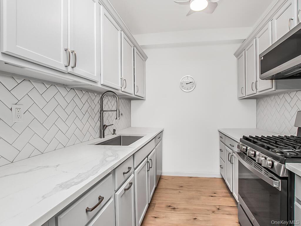 #4 photo, 10 Lake Street, White Plains , NY 10603