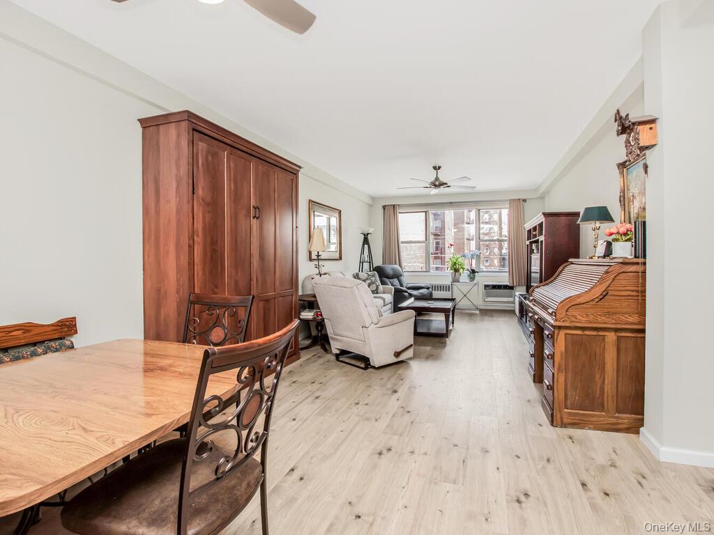 #7 photo, 10 Lake Street, White Plains , NY 10603