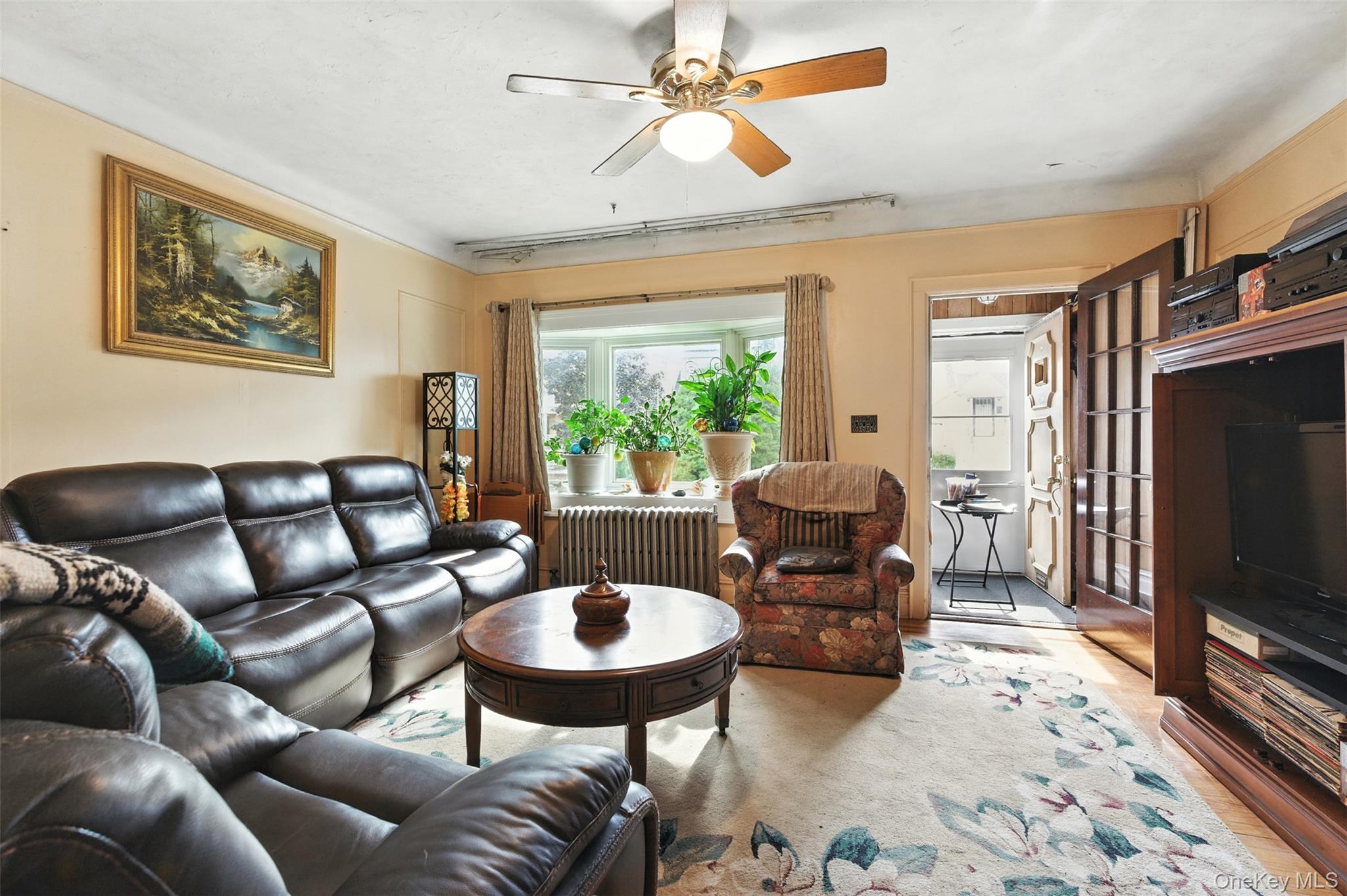 #6 photo, 3034 Mickle Avenue, ブロンクス区 Bronx , NY 10469