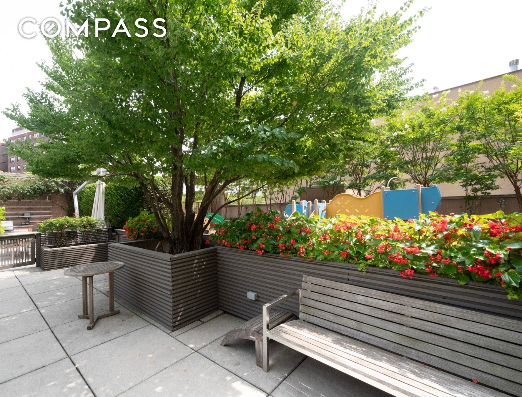 #15 photo, 215-217 E 96th Street, マンハッタン Upper East Side , NY 10128