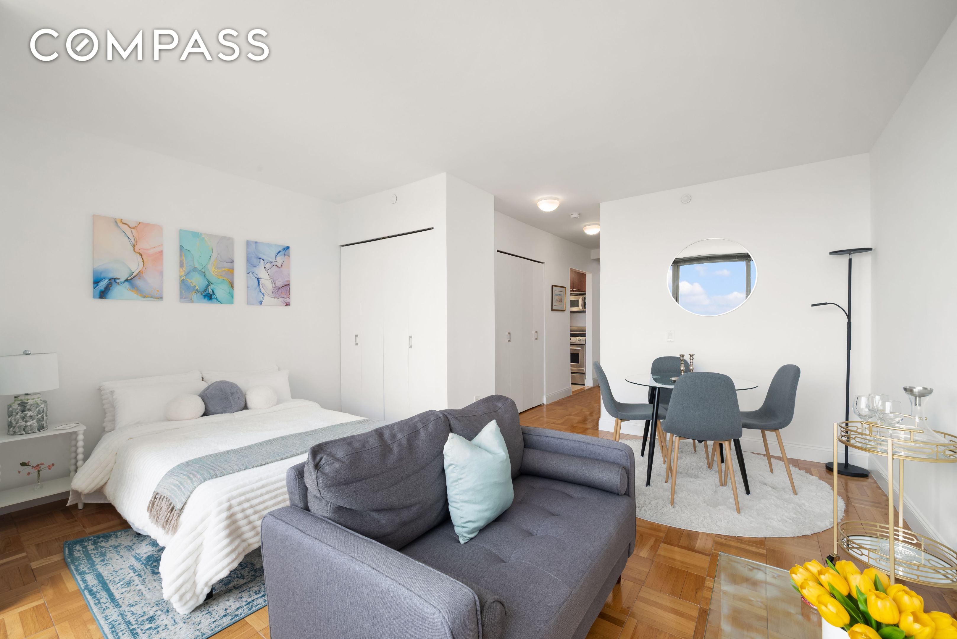 #4 photo, 215-217 E 96th Street, マンハッタン Upper East Side , NY 10128