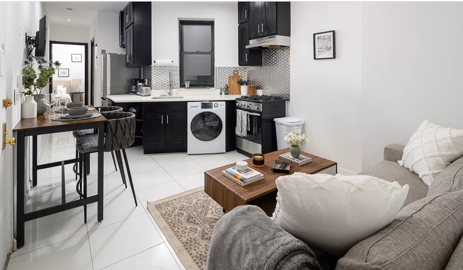 #1 photo, 21 W 106TH Street, マンハッタン Manhattan Valley , NY 10025