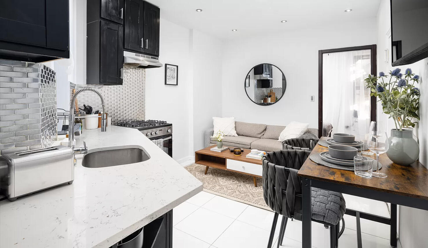 #3 photo, 21 W 106TH Street, マンハッタン Manhattan Valley , NY 10025