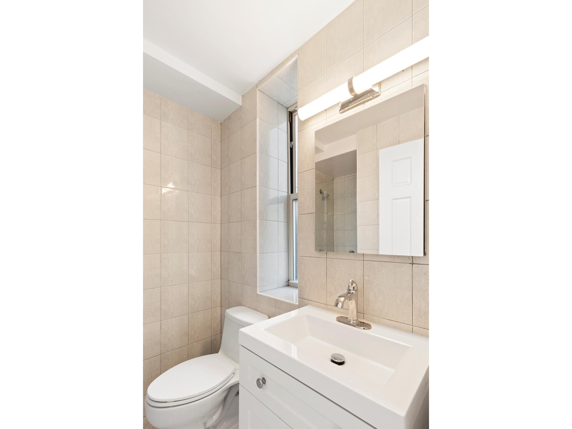 #10 photo, New York City, Hell's Kitchen , NY 10019