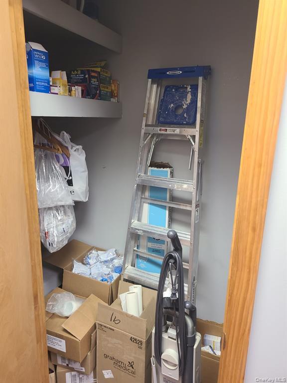 #15 photo, Carman Ave, ナッソー郡 Cedarhurst , NY 11516