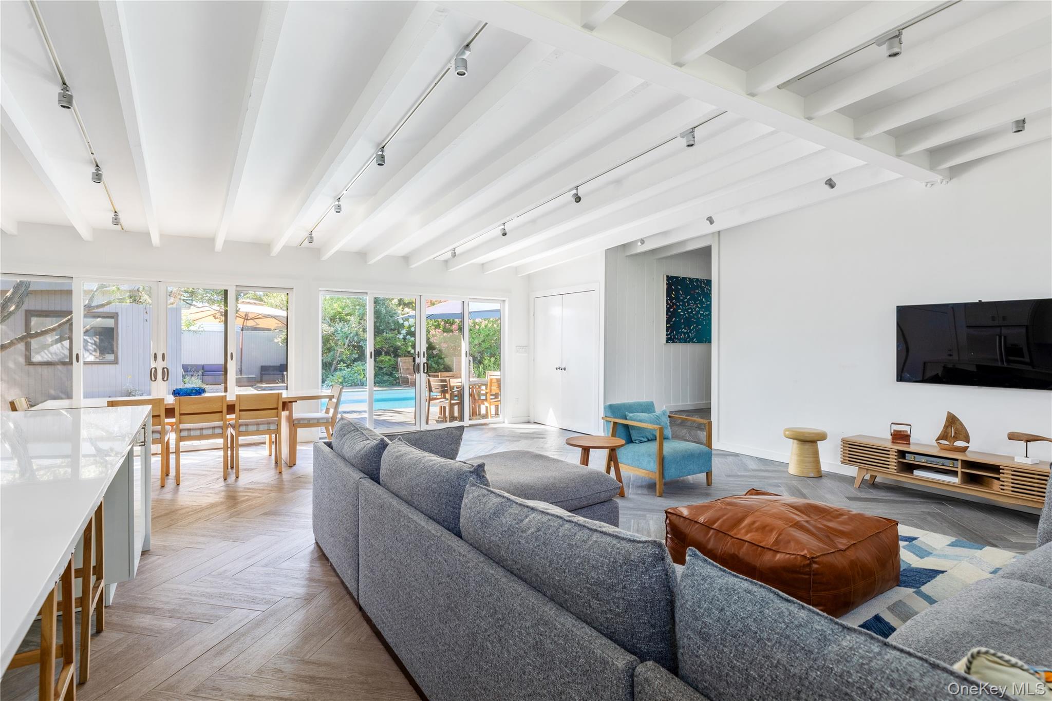 #12 photo, 31 laurel Avenue, サフォーク郡 Seaview , NY 11770