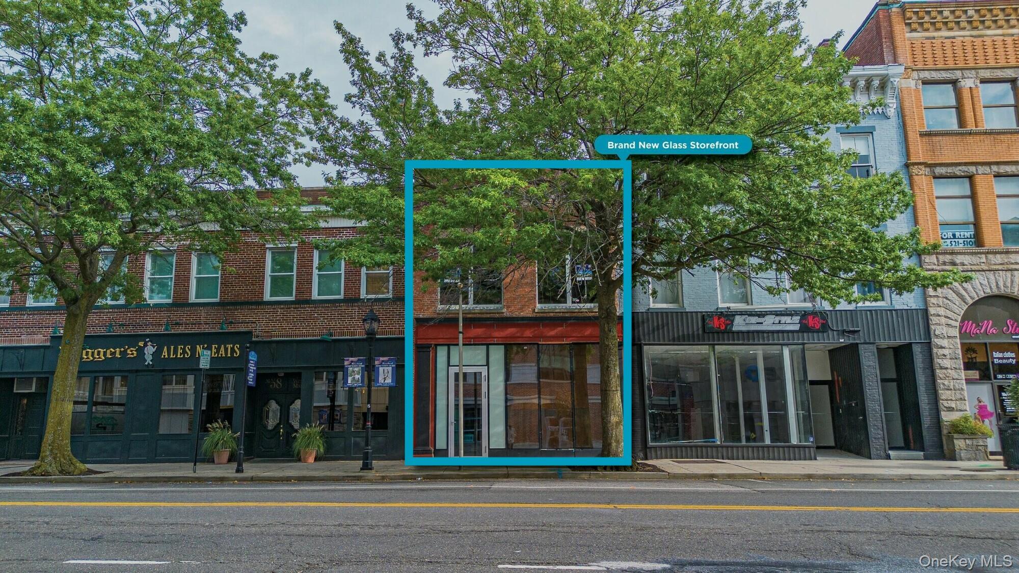 #1 photo, 54 W Main Street, सफ़ोक काउंटी Riverhead , NY 11901