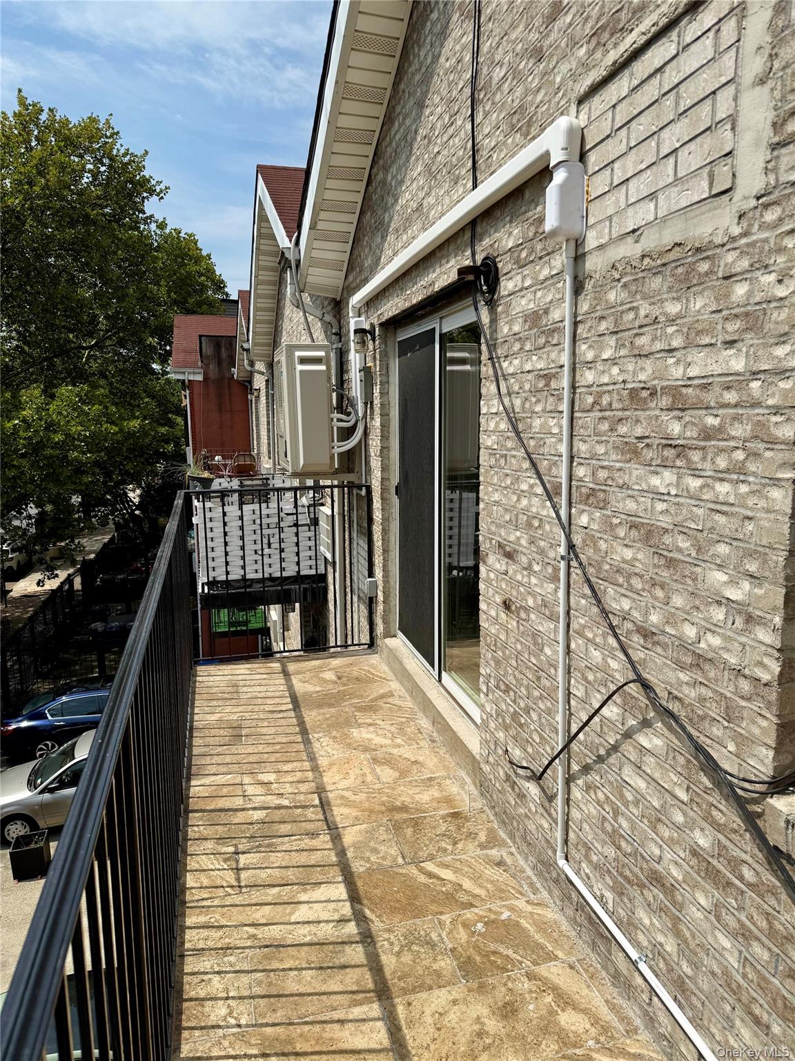 #10 photo, 175 Monroe St, ブルックリン区 Brooklyn , NY 11216