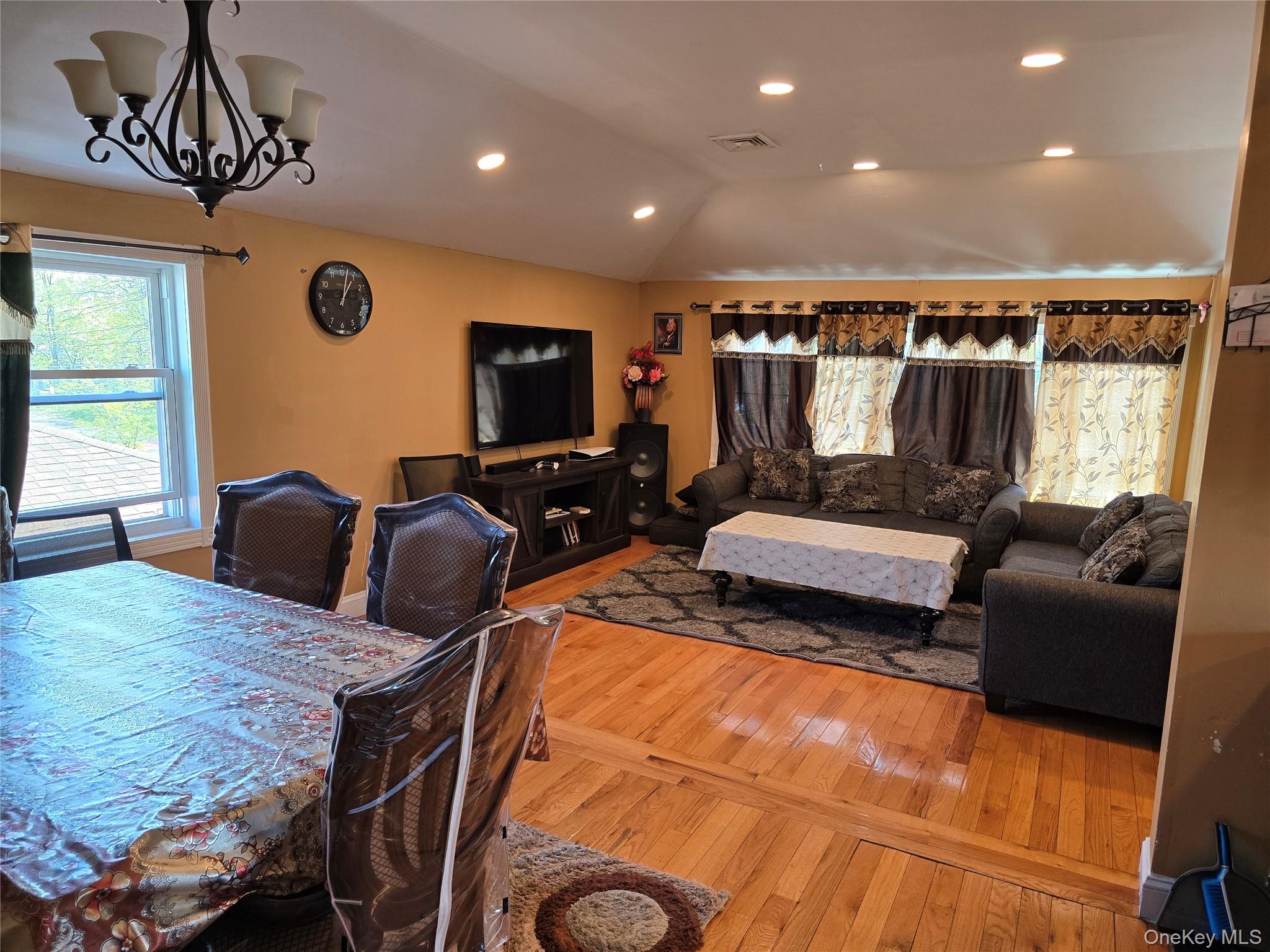 #5 photo, 12403 152nd Avenue, クイーンズ区 Wakefield , NY 11420