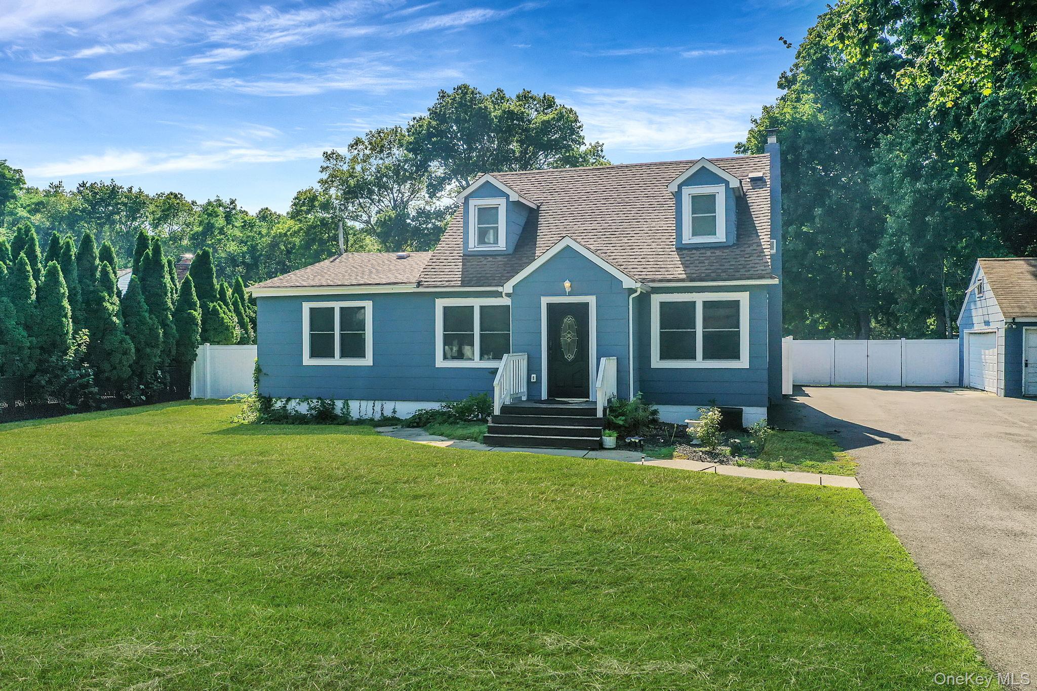 #3 photo, 224 Southern Boulevard, サフォーク郡 Saint James , NY 11780