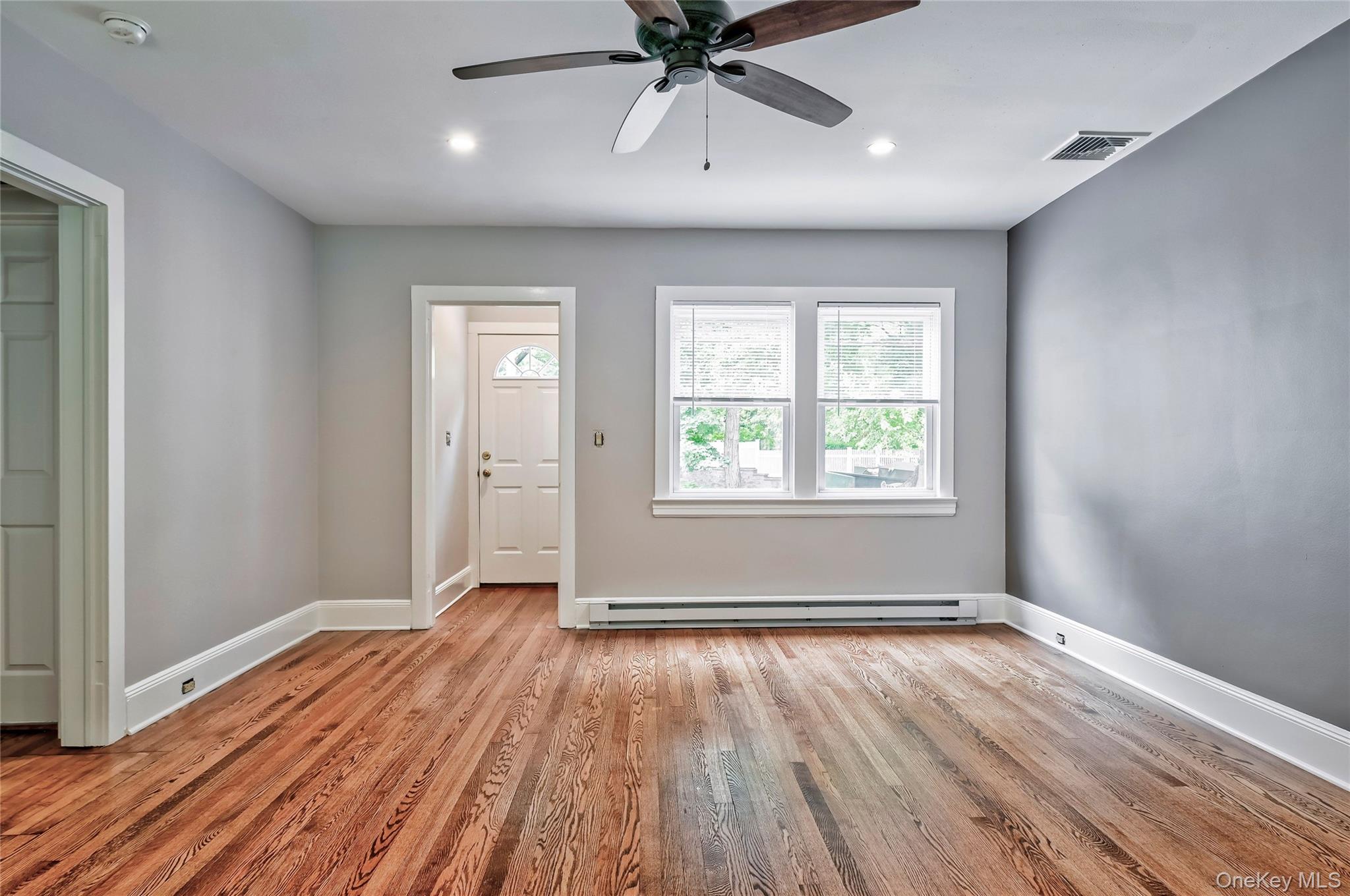 #8 photo, 76 Norton Drive, サフォーク郡 East Northport , NY 11731