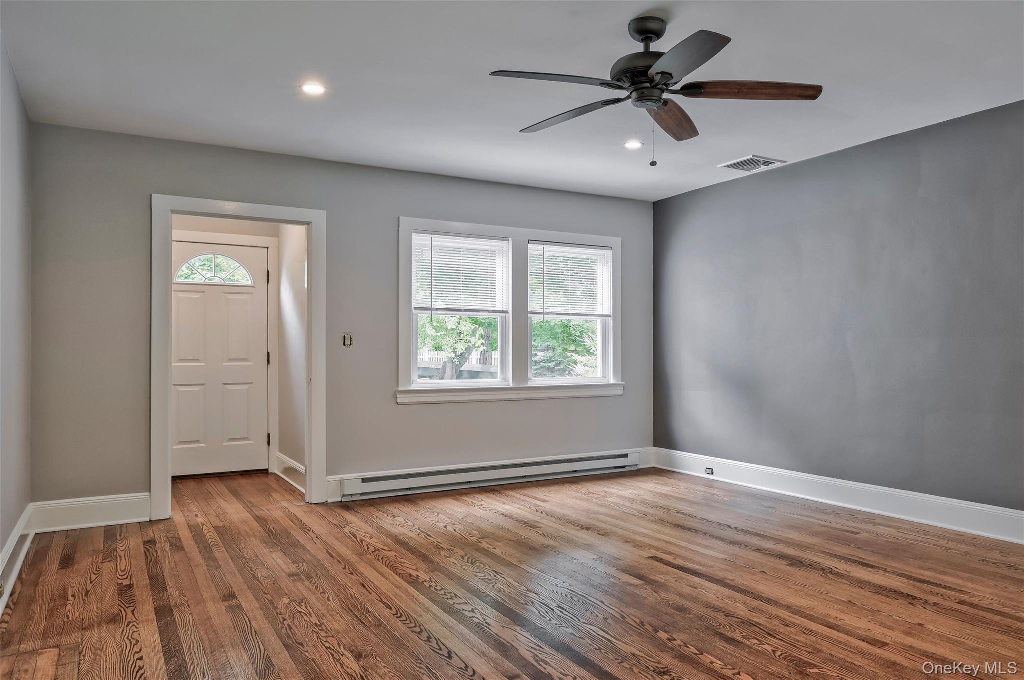 #9 photo, 76 Norton Drive, サフォーク郡 East Northport , NY 11731