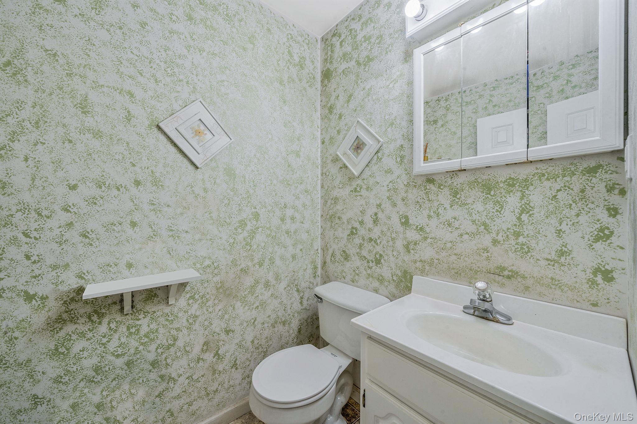 #13 photo, 14 Lloyd Lane, サフォーク郡 Nesconset , NY 11767