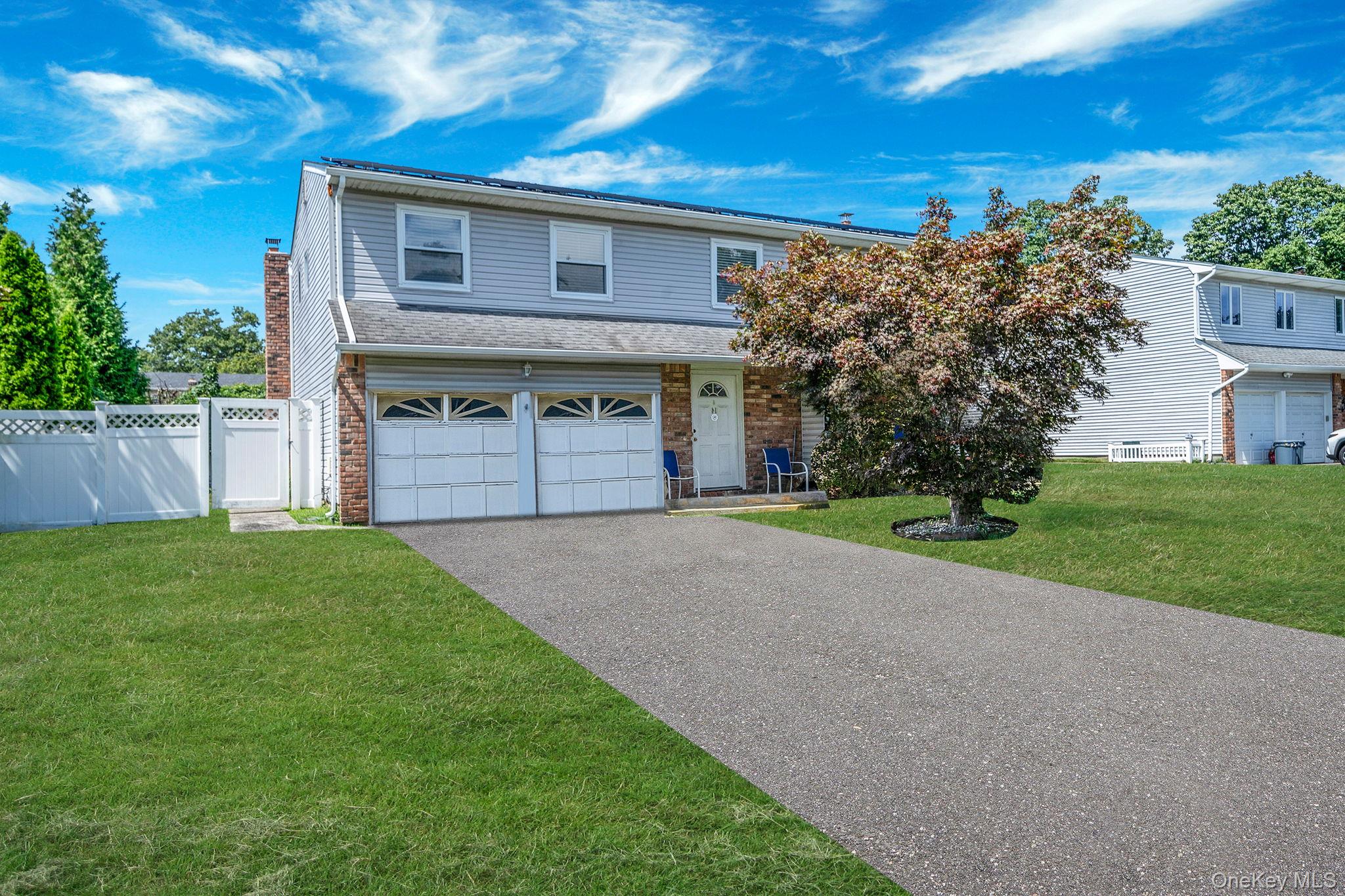 #2 photo, 14 Lloyd Lane, サフォーク郡 Nesconset , NY 11767