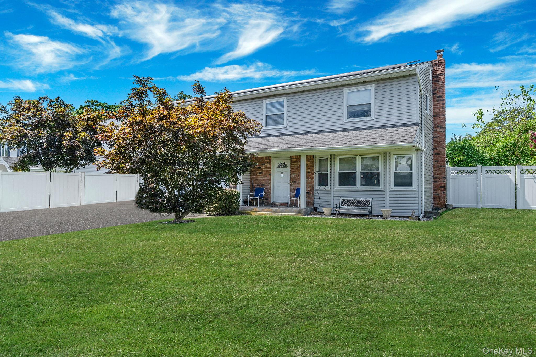 #6 photo, 14 Lloyd Lane, サフォーク郡 Nesconset , NY 11767