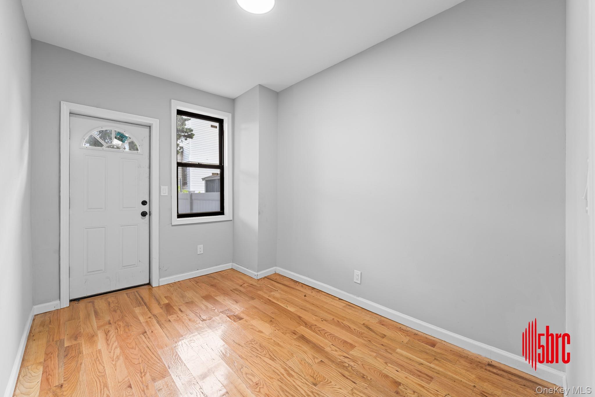 #13 photo, 12608 95th Avenue, クイーンズ区 Richmond Hill S. , NY 11419