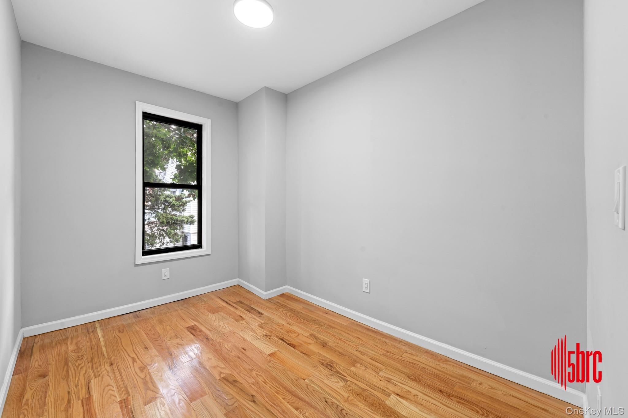 #19 photo, 12608 95th Avenue, クイーンズ区 Richmond Hill S. , NY 11419