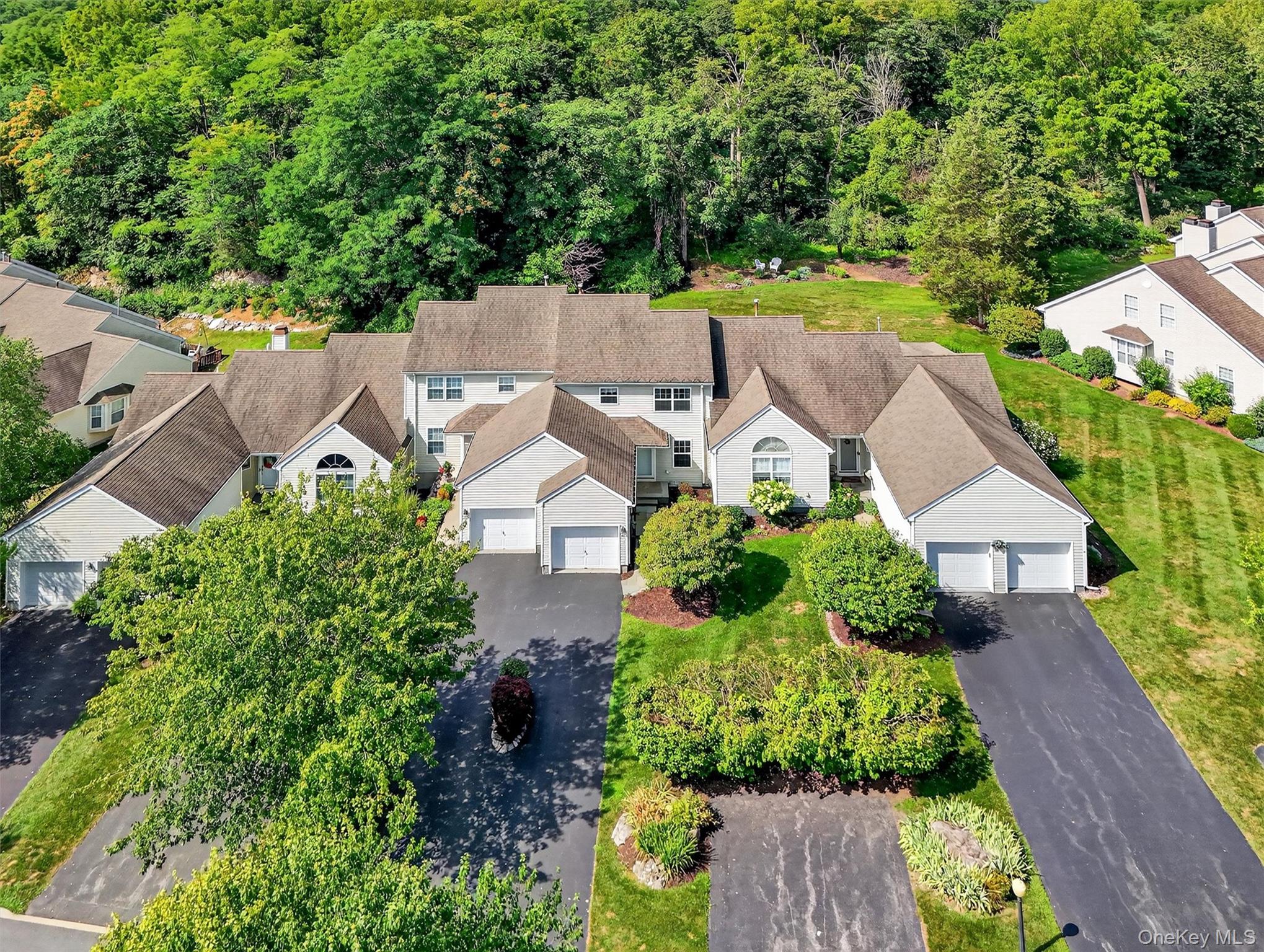 #2 photo, 38 Prestwick Court, Poughkeepsie , NY 12603