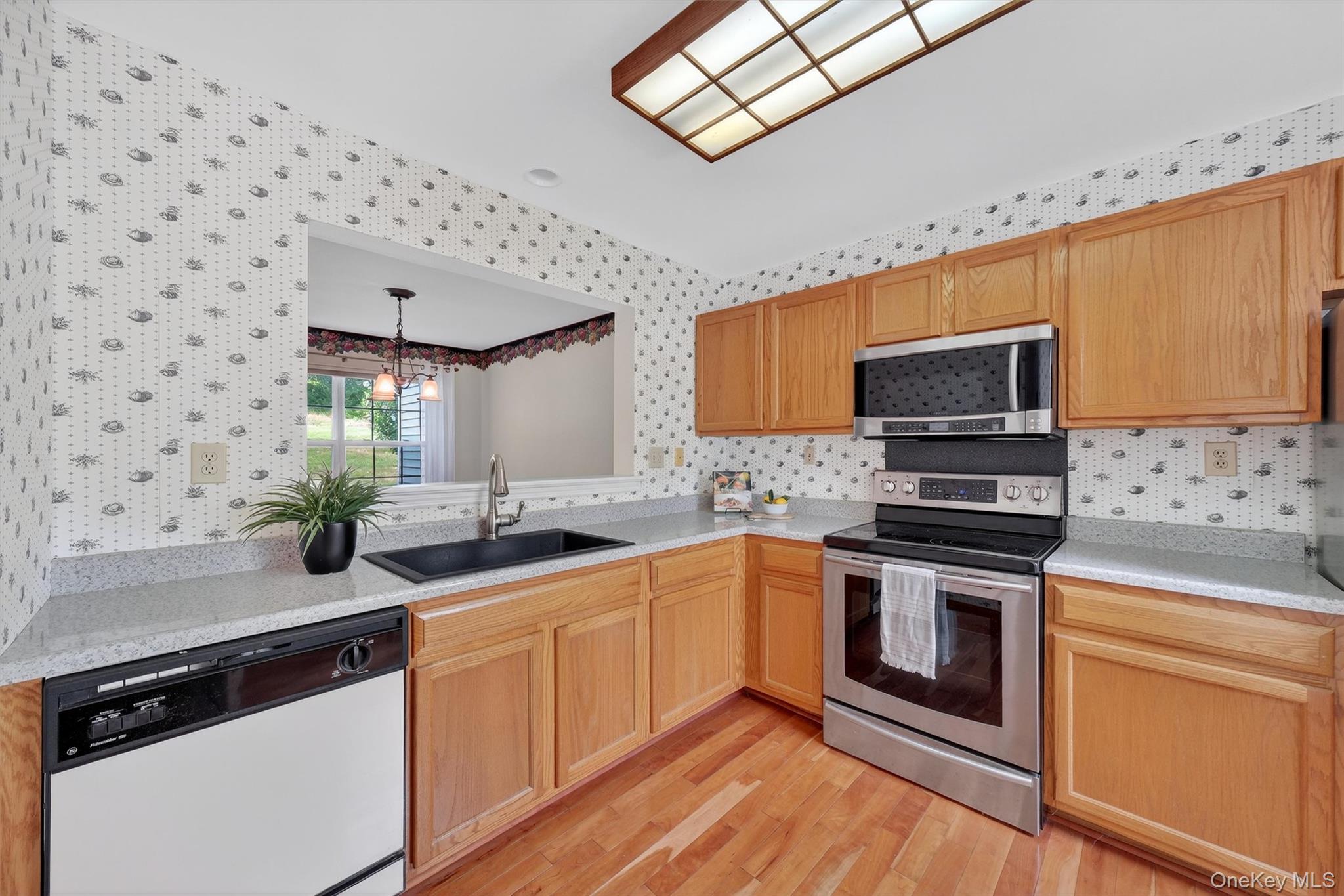 #9 photo, 38 Prestwick Court, Poughkeepsie , NY 12603