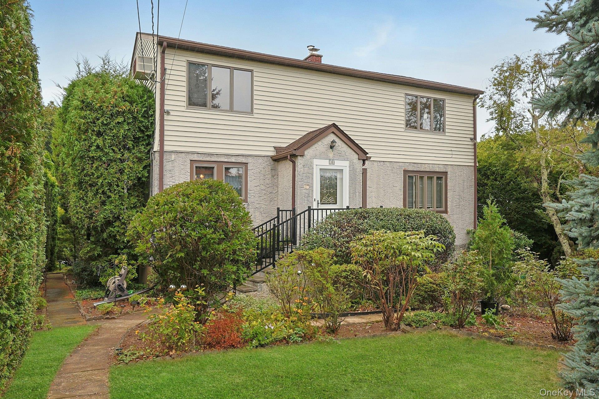 #1 photo, 70 Highland Road, Thornwood , NY 10594