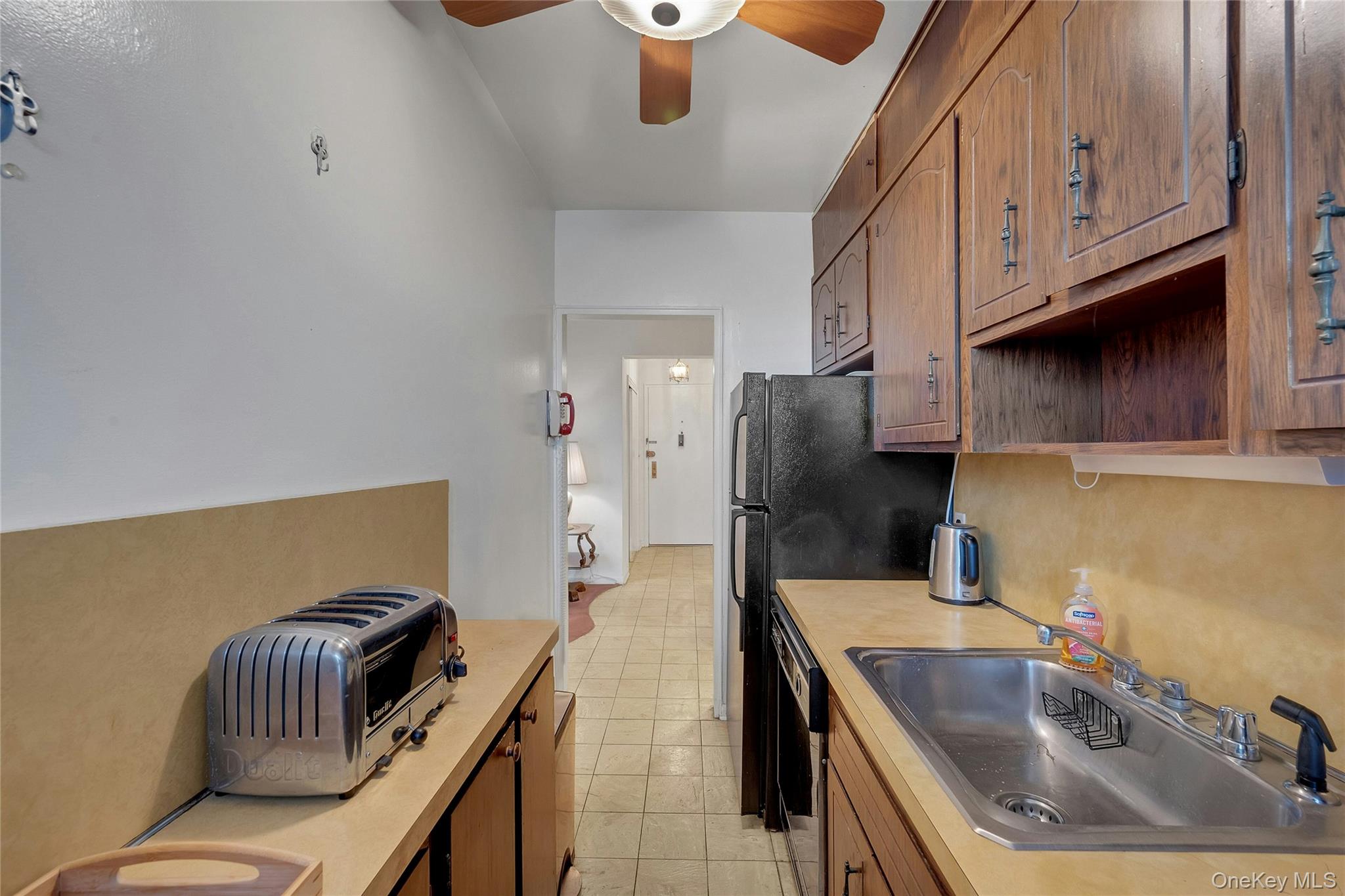 #11 photo, 315 King, Port Chester , NY 10573