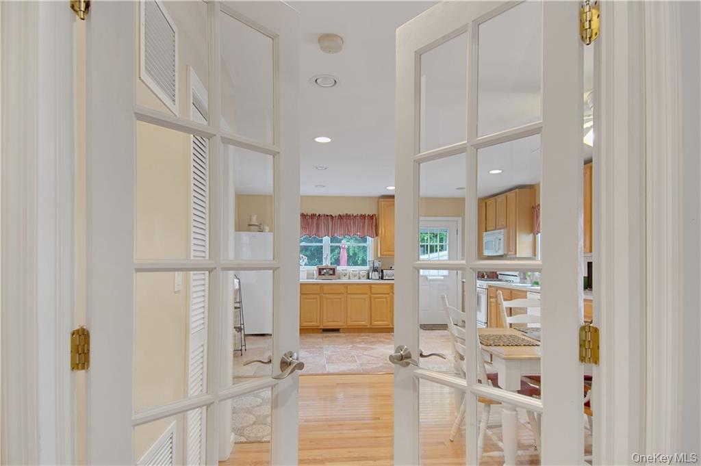 #6 photo, 320 N Terrace Avenue, Mount Vernon , NY 10550