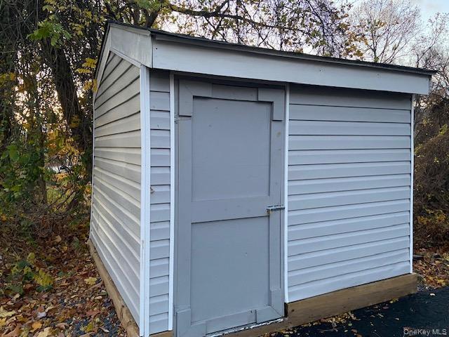 #13 photo, 221 Kings Ferry Road, Verplanck , NY 10596