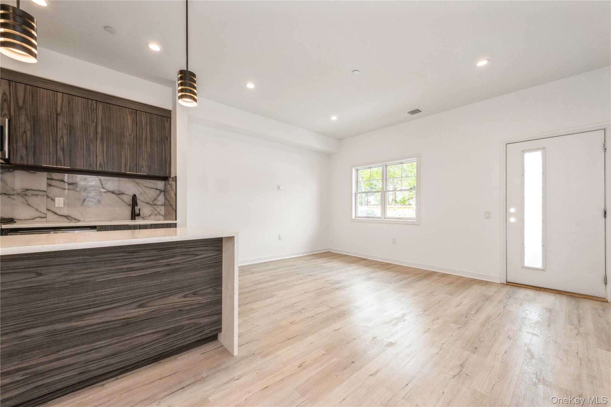 #1 photo, 418 Atlantic Avenue, Oceanside , NY 11572