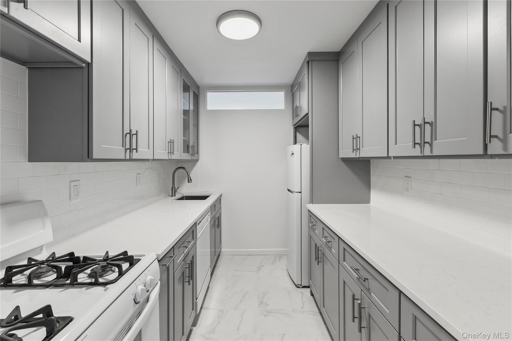 #5 photo, 740 E Broadway, ナッソー郡 Long Beach , NY 11561