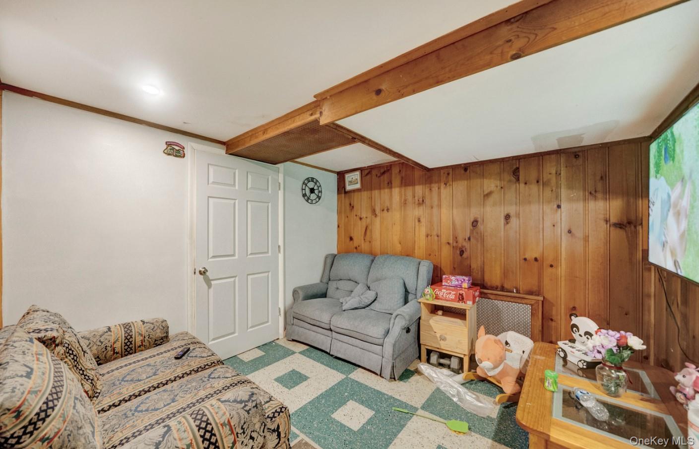 #11 photo, 9 Melville rd N, サフォーク郡 Huntington Station , NY 11746