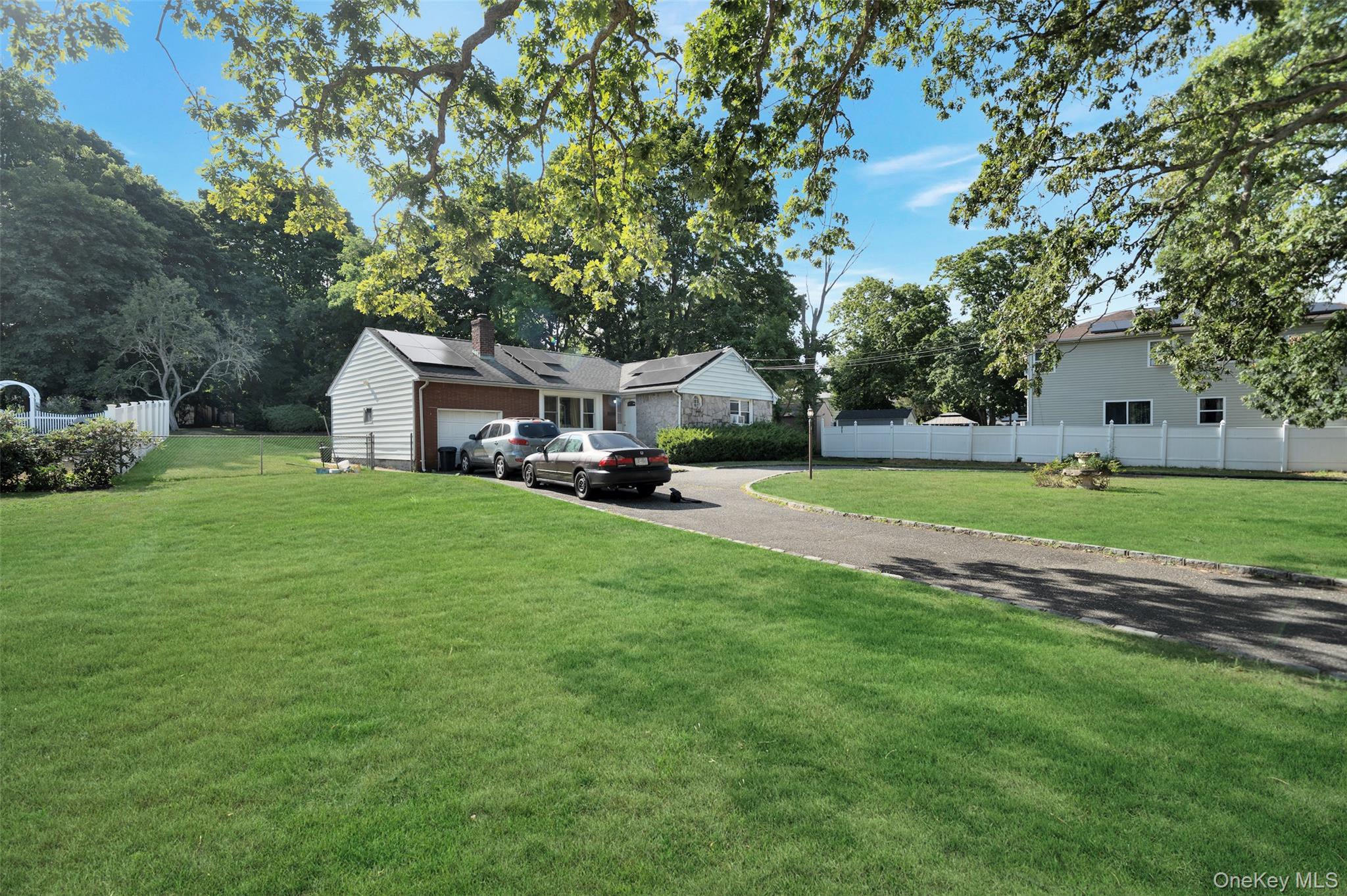 #3 photo, 9 Melville rd N, サフォーク郡 Huntington Station , NY 11746