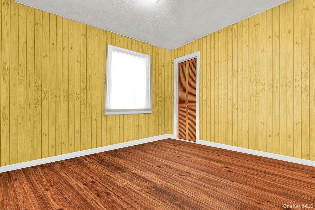 #10 photo, 692 Beck Street, ナッソー郡 Hempstead , NY 11553