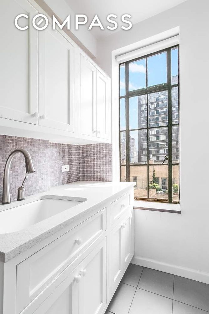 #10 photo, New York City, マンハッタン Hell's Kitchen , NY 10019