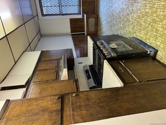 #3 photo, 2925 Matthews Avenue, ブロンクス区 Bronx , NY 10467