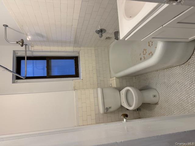 #8 photo, 2925 Matthews Avenue, ブロンクス区 Bronx , NY 10467