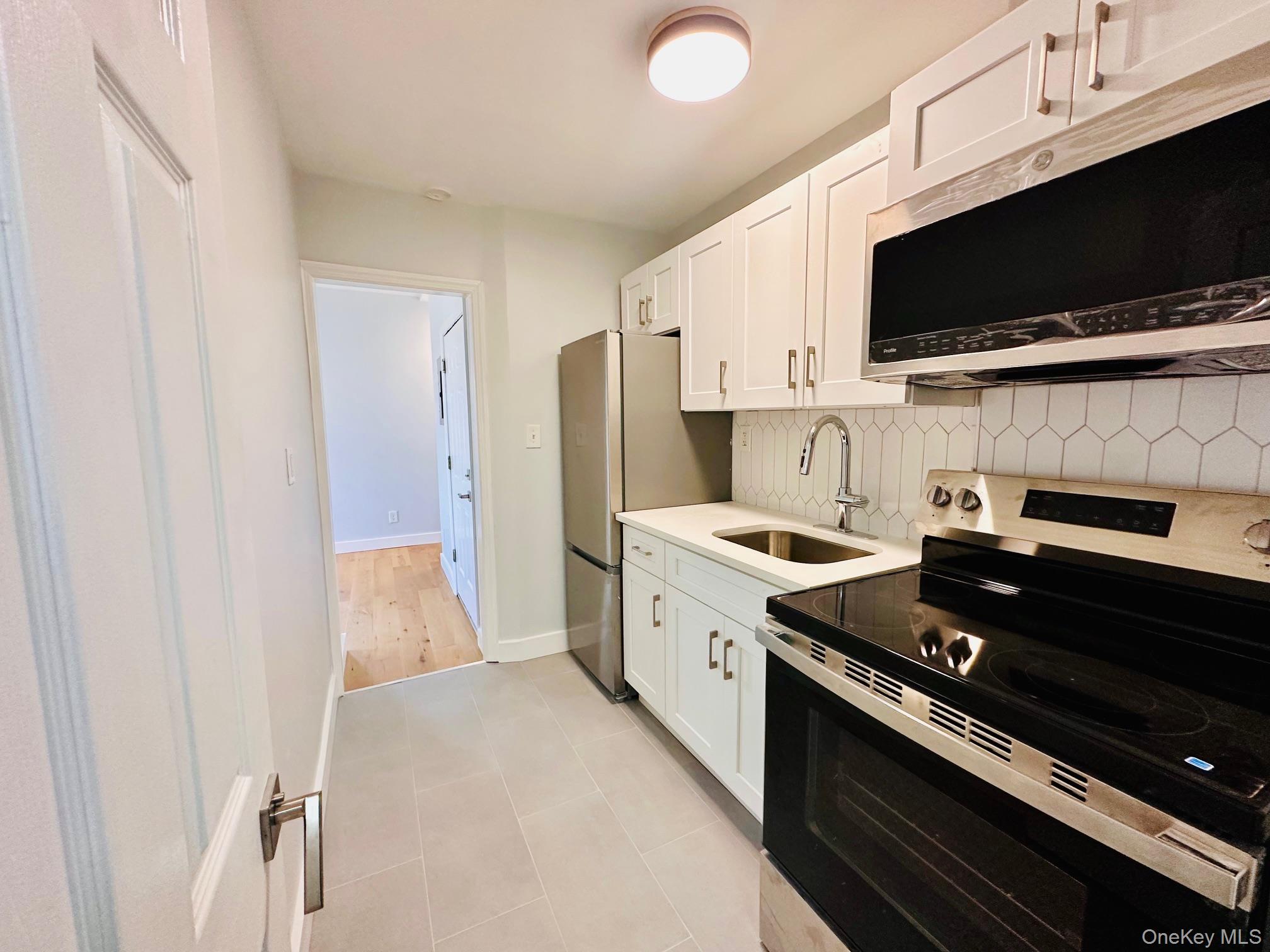 #4 photo, 97 Waverly Street, Yonkers , NY 10701