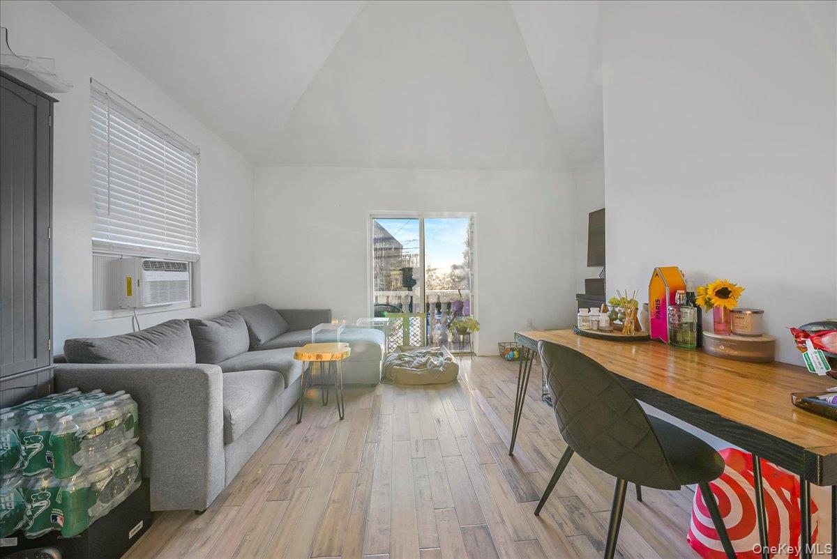 #12 photo, 1526 Kennellworth Place, ブロンクス区 Bronx , NY 10465