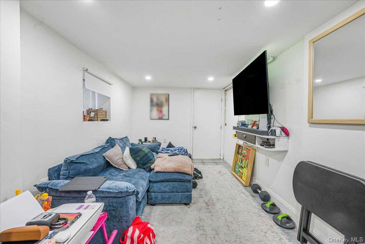 #16 photo, 1526 Kennellworth Place, ブロンクス区 Bronx , NY 10465