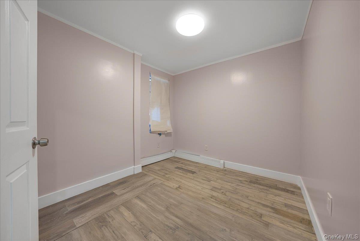 #6 photo, 1526 Kennellworth Place, ブロンクス区 Bronx , NY 10465