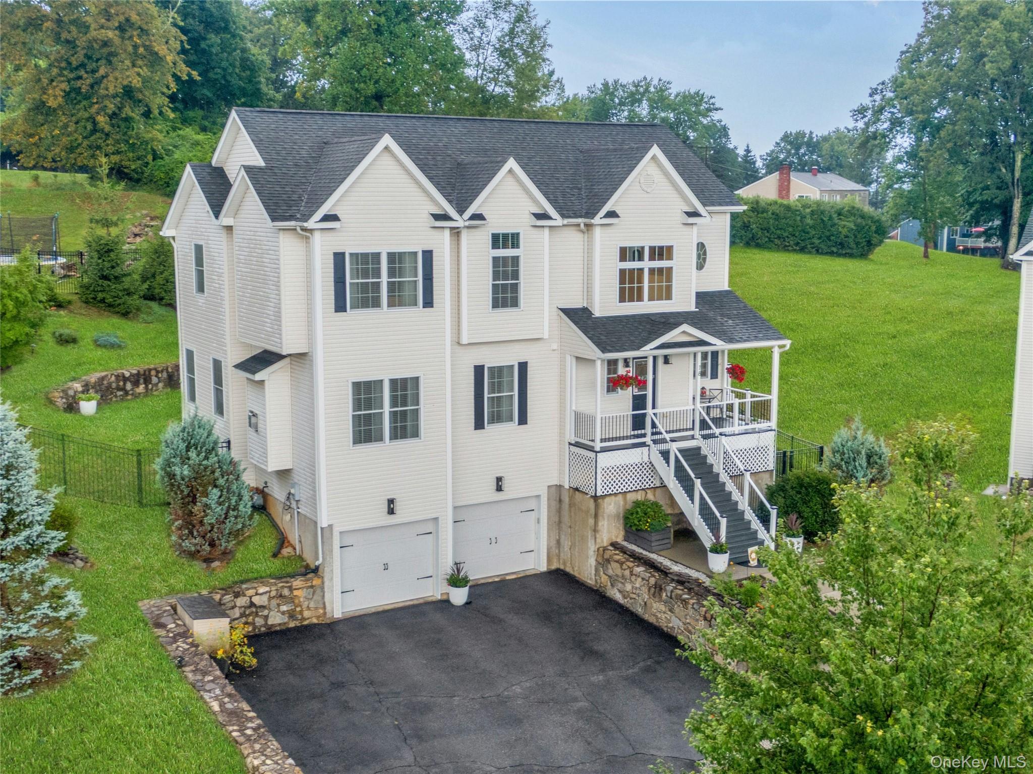 #1 photo, 18 Tanyas Court, Monroe , NY 10950