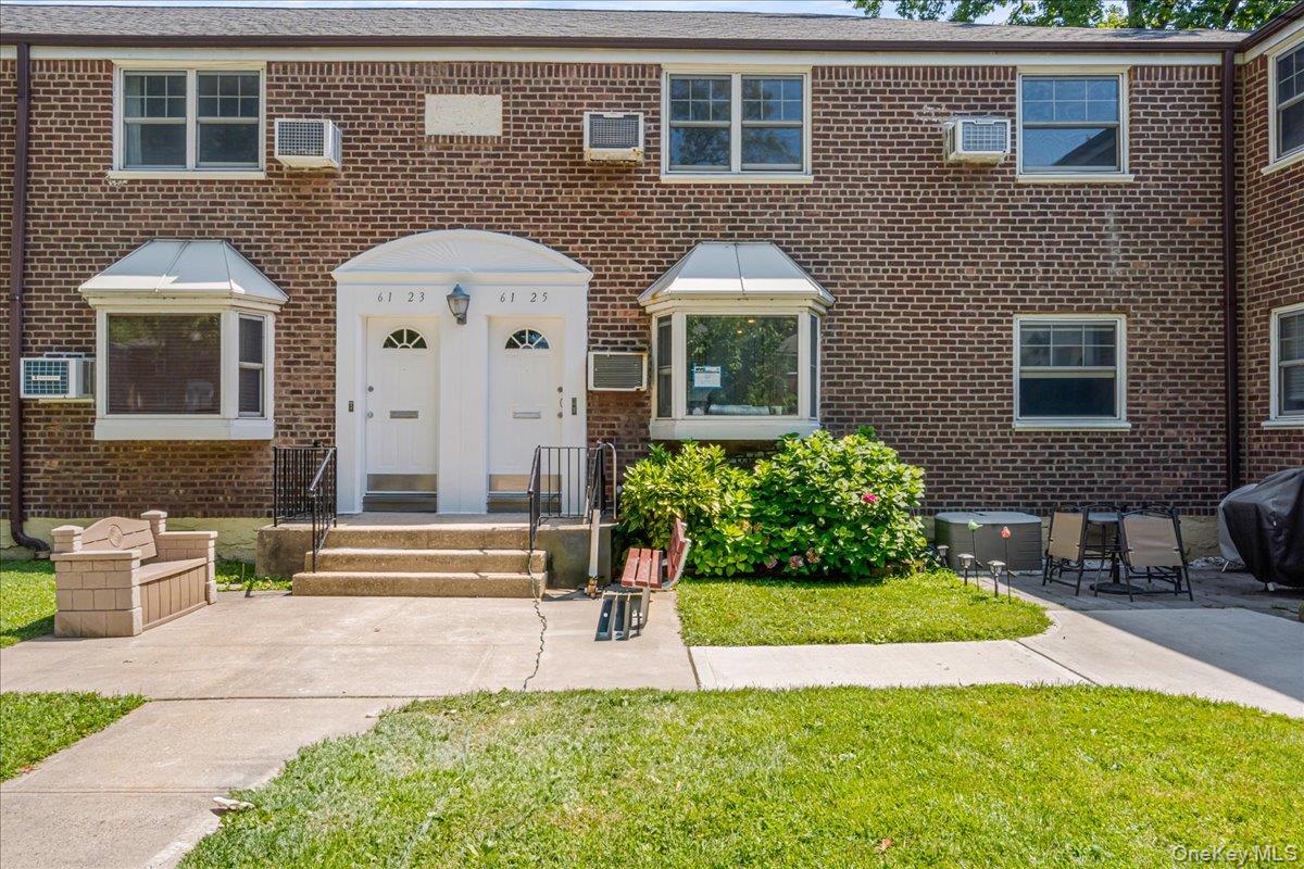 #1 photo, 61-25 255th Street, クイーンズ区 Little Neck , NY 11362