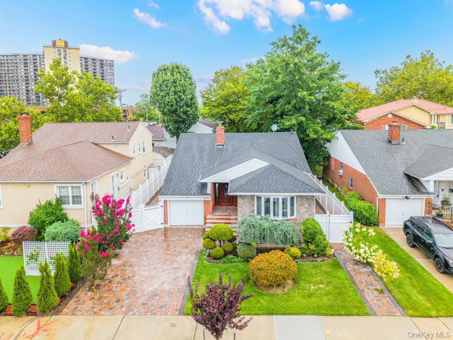 #1 photo, 26-05 Corporal Kennedy St, 皇后区 贝塞 Bayside , NY 11360