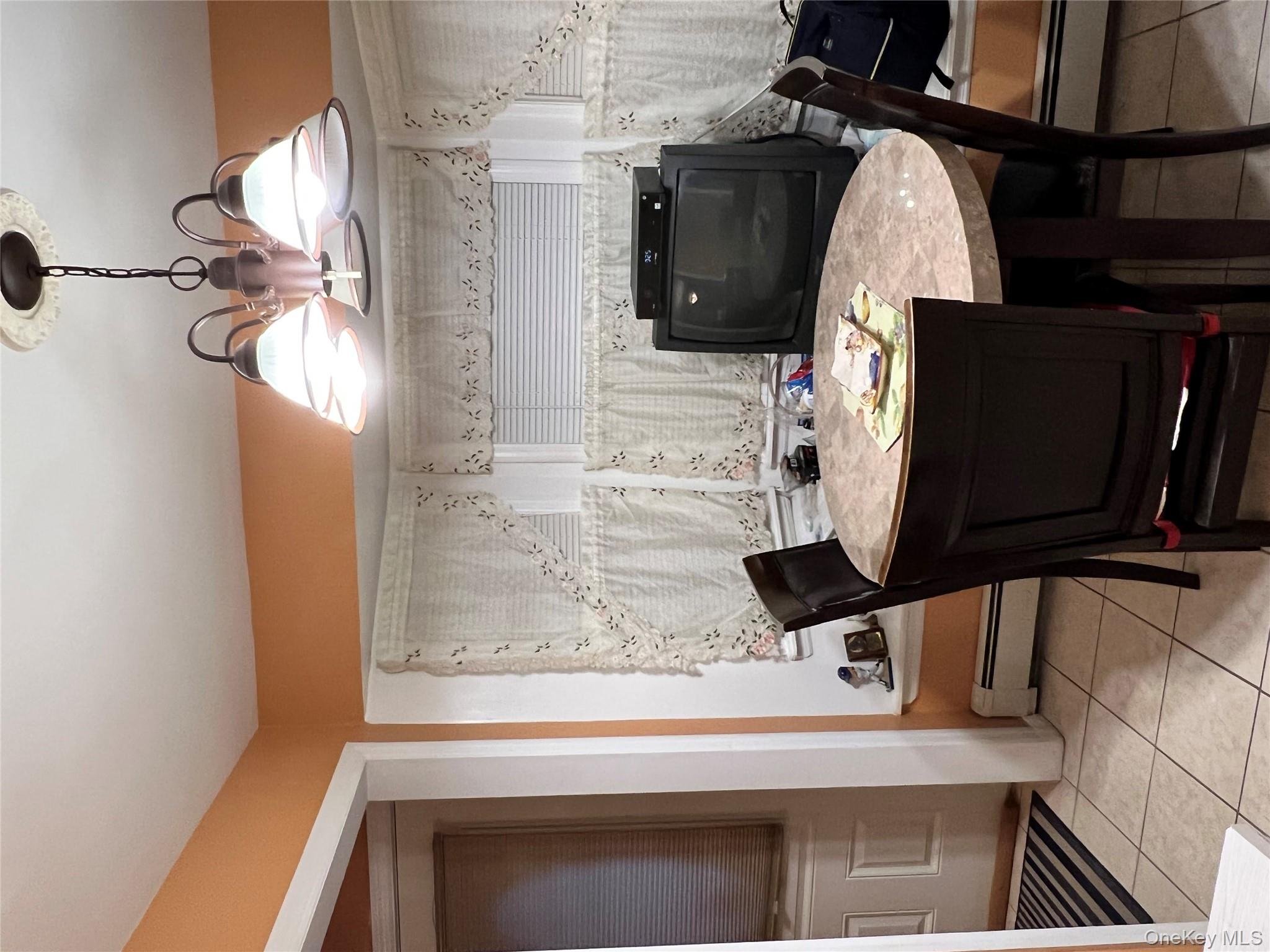 #4 photo, 121 E Pennywood Avenue, Roosevelt , NY 11575