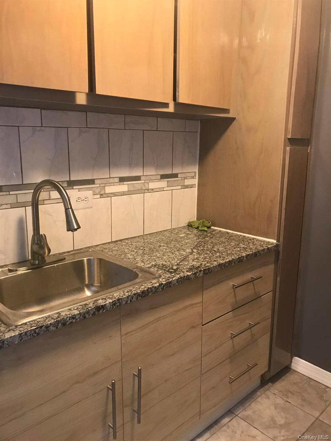 #6 photo, 1332 Metropolitan Avenue, ブロンクス区 Bronx , NY 10462