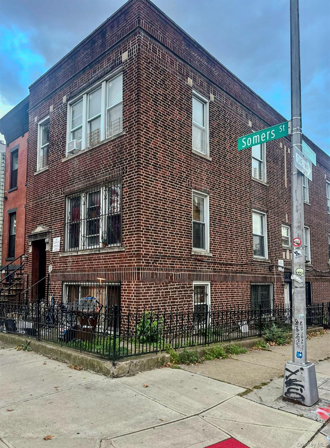 #2 photo, 140 Somers Street, ブルックリン区 Brooklyn , NY 11233