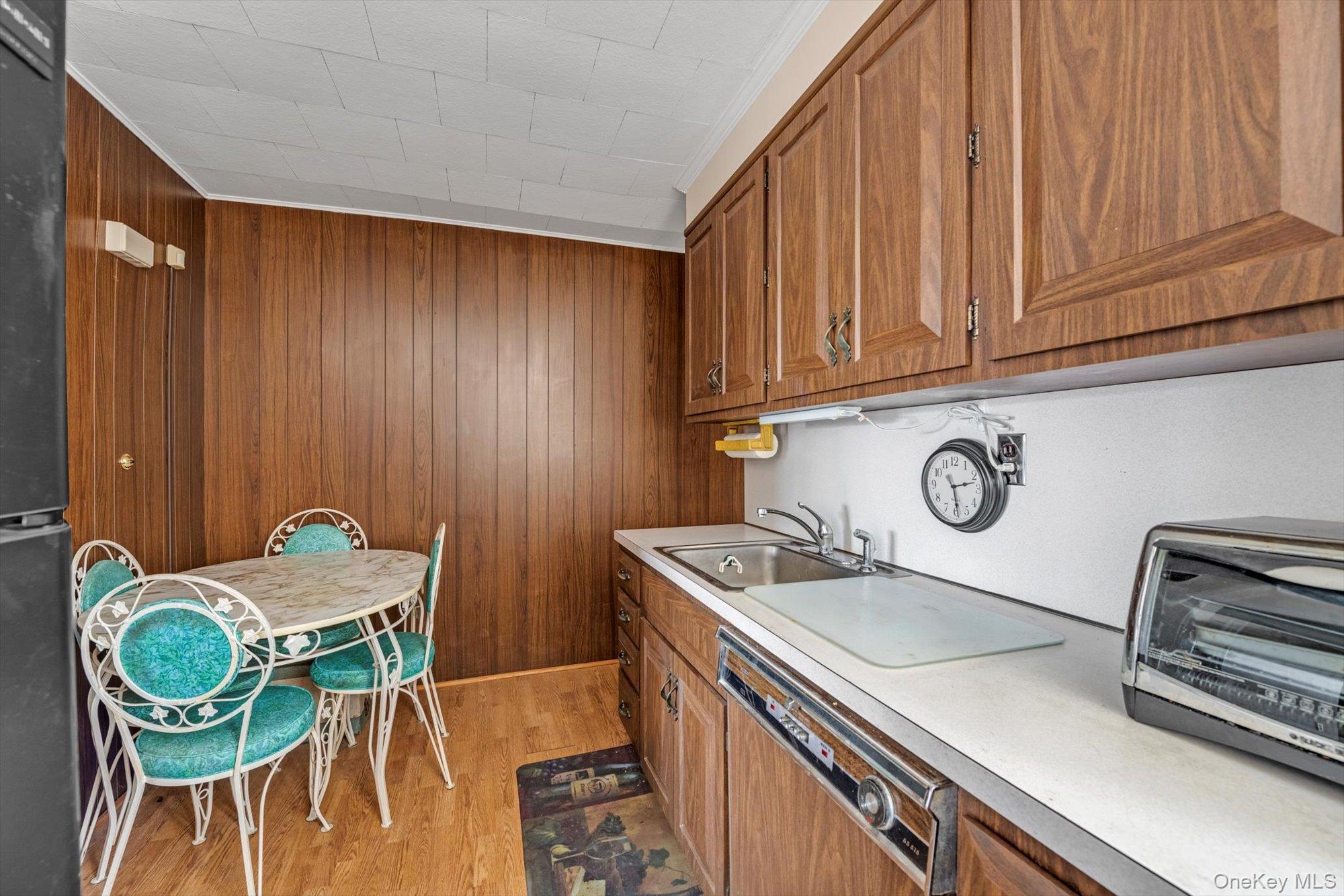 #8 photo, 2827 46th Street, クイーンズ区 Astoria , NY 11103