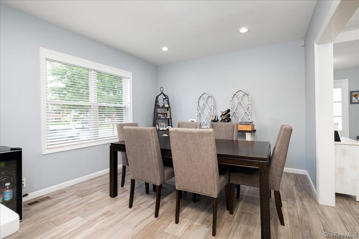 #17 photo, 119 Ocean Avenue, ナッソー郡 Bellmore , NY 11710