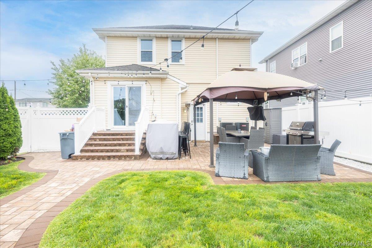 #18 photo, 119 Ocean Avenue, ナッソー郡 Bellmore , NY 11710