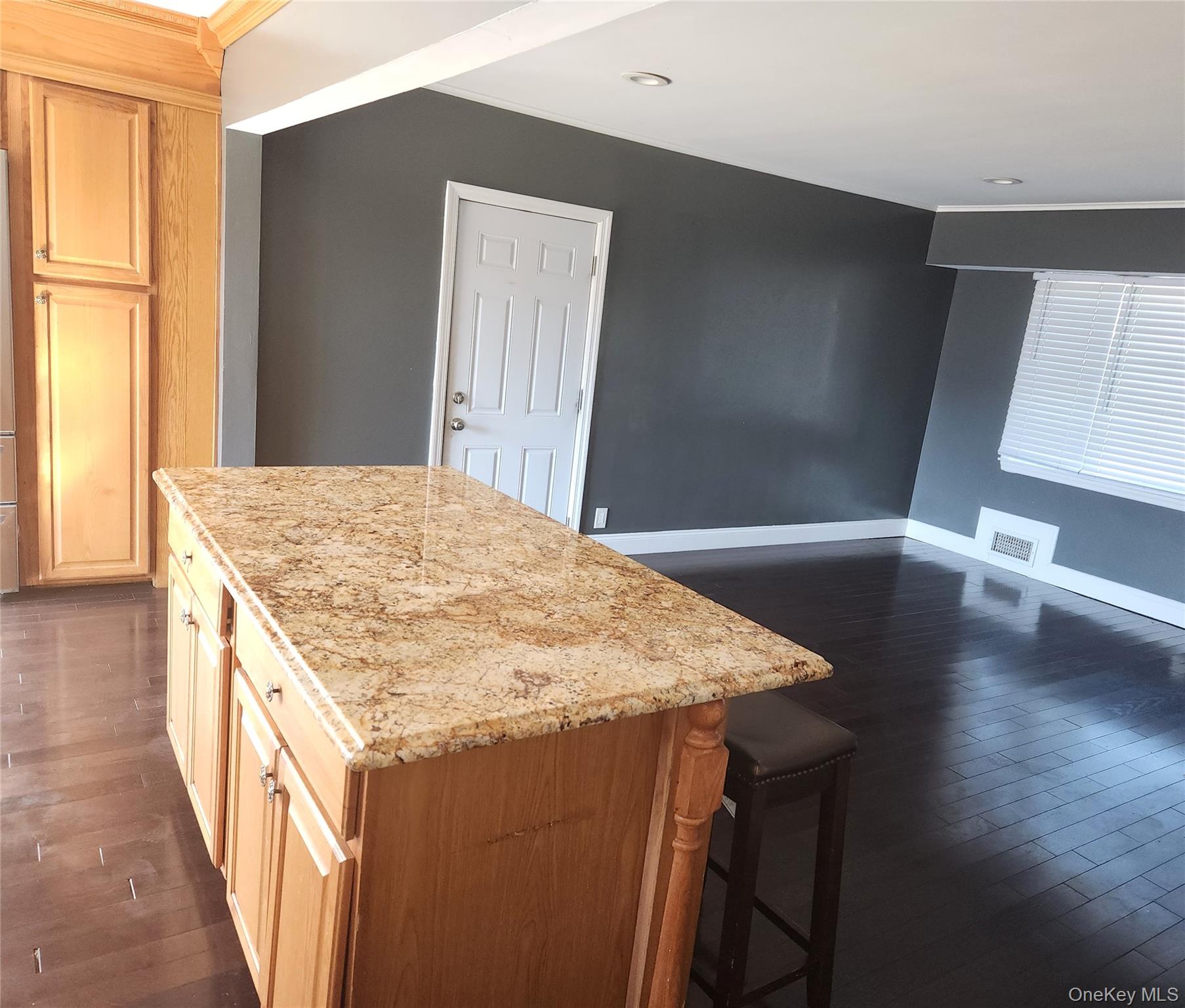 #7 photo, West Babylon, サフォーク郡 West Babylon , NY 11704